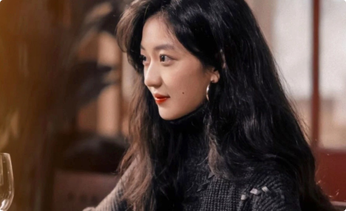 30集年代大剧来袭,贾冰李乃文坐镇,阵容强大,想不火都难