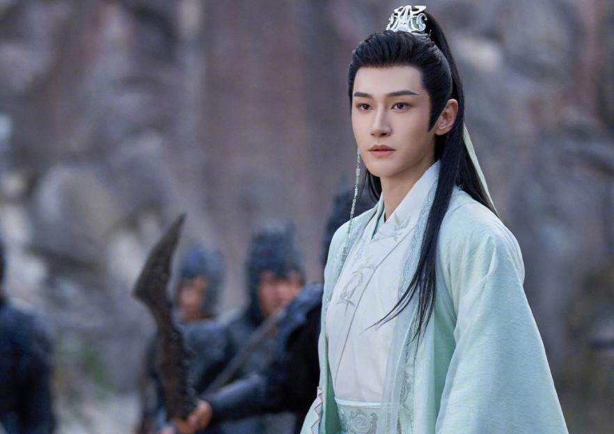 又一部黑马剧低调播出，特效比《白月梵星》还惊艳，男二太绝了