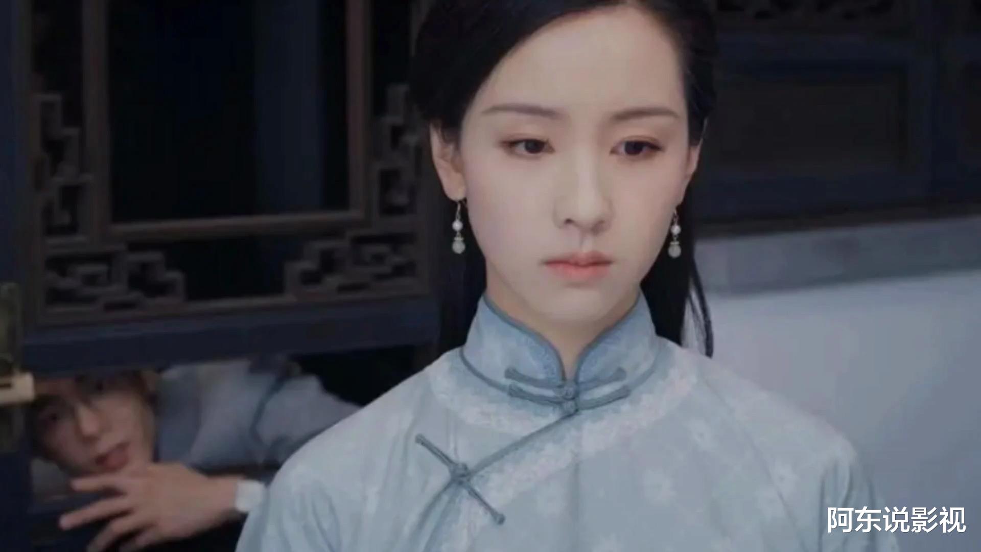 谍战剧《孤舟》:躲过了王玉雯、张瑶,我却被30岁的陈都灵惊艳了