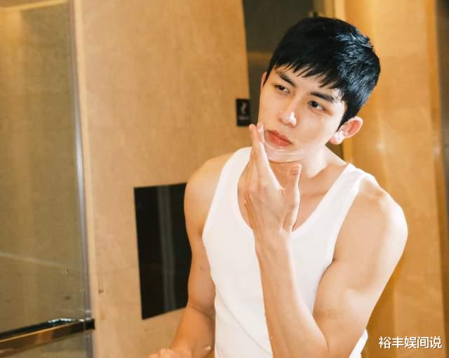 曝阿娇疑似知三当三!私密视频曝光,男方不断炫耀并透露更多细节