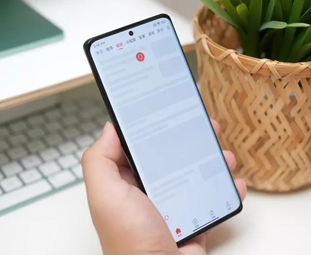 摄影爱好者的福音,小米12SUltra降至2979元!