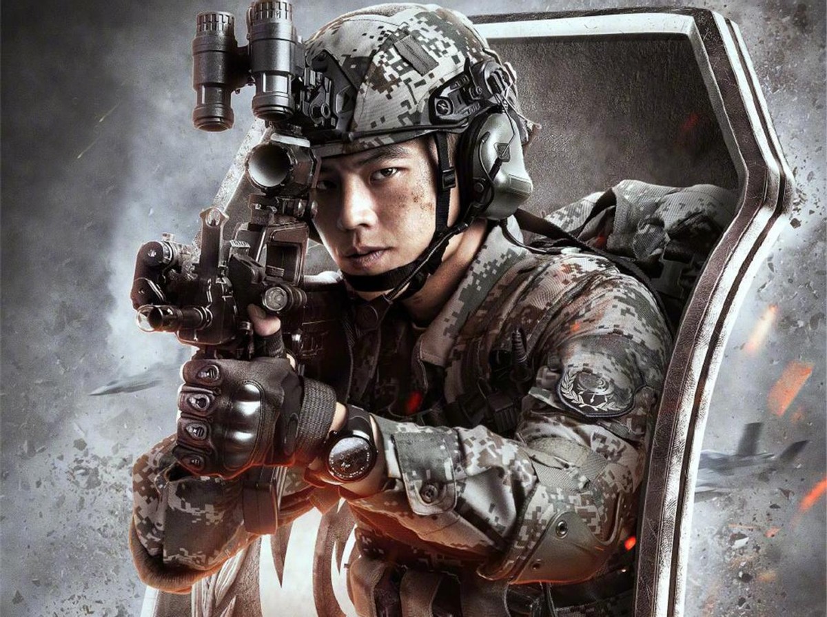 40集军旅剧未播先火!李幼斌、侯勇强强联手,网友:想不爆都难