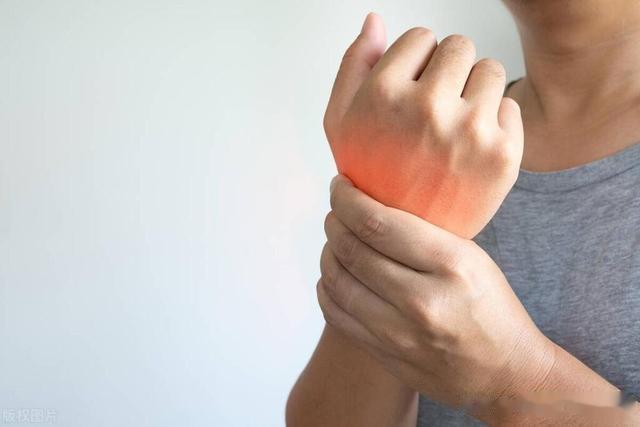 四个中成药,强过“他达拉非”,让你肝肾足、精血盈,筋强骨更壮