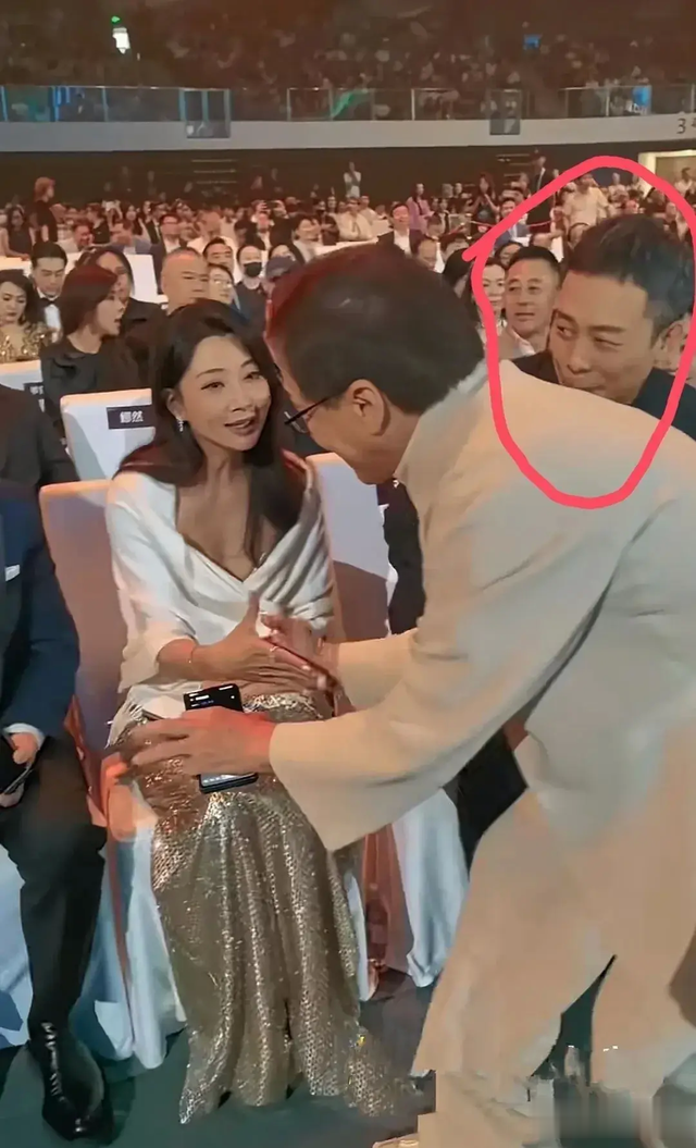 曾志伟风波轰动香港！娱乐圈一夜之间的“丢脸”，丑态被一一揭露