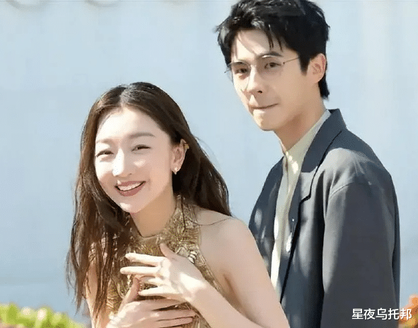 好家伙,这俩人终于分手了?