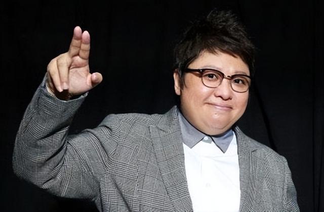 原来她就是“春晚钉子户”孙涛的老婆，怪不得孙涛每年都能上春晚