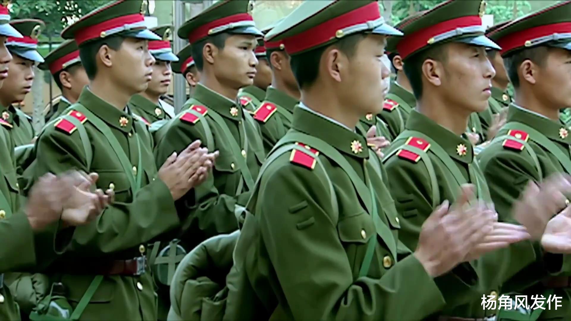 士兵突击:许三多直到重回老部队,才明白钢七连为什么先被整编?