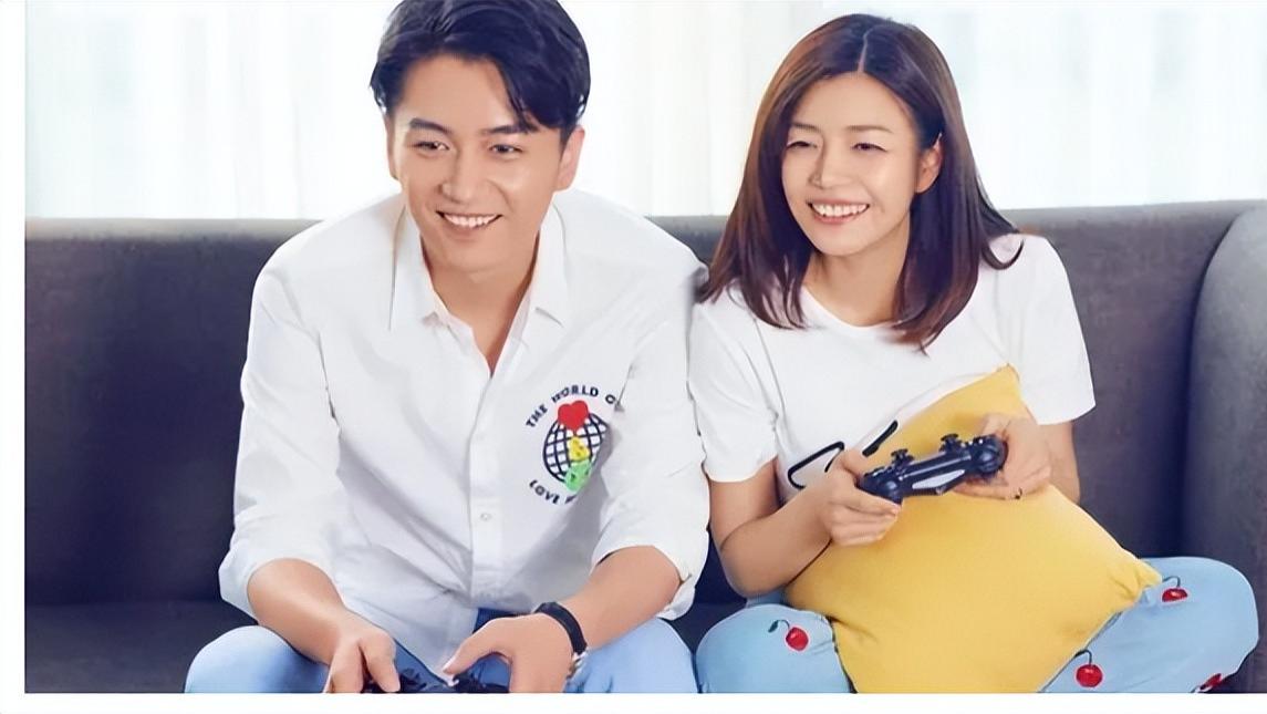 台媒曝陈晓离婚内幕，拉黑陈妍希487天，4岁儿子生日只转账未露面