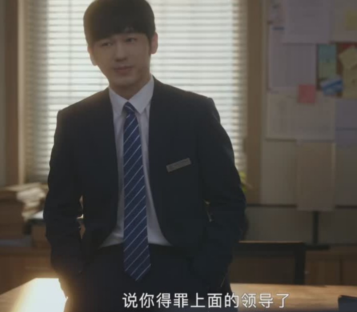 央视明晚开播!陈宝国坐镇,我难掩激动,终于有像样的职场大剧了