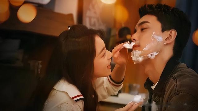 主角CP感炸裂甜宠剧！ 《暴雪时分》撒糖，《荣耀》杨洋热巴天选CP