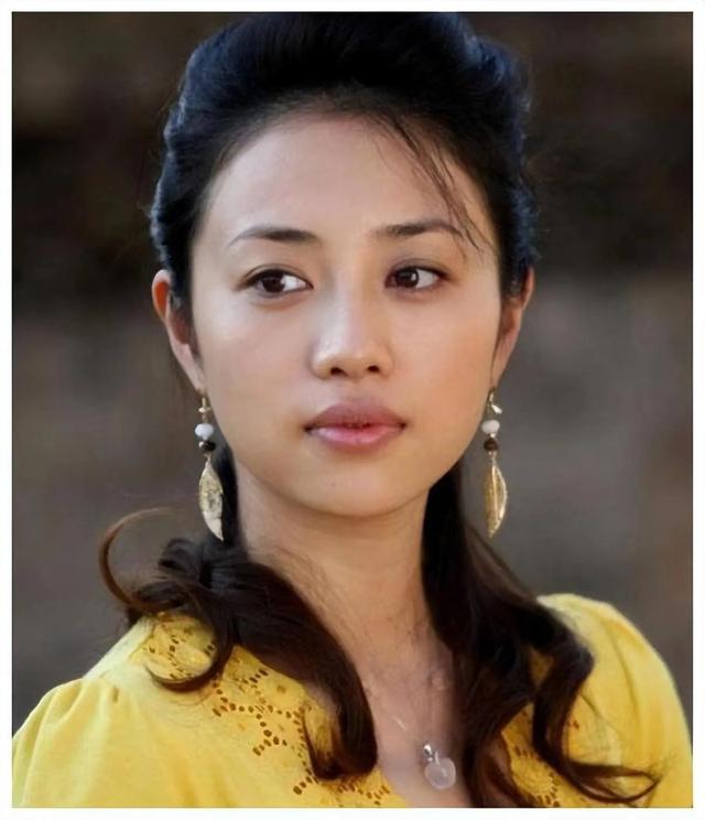 张龄心:坚持不婚不育18年,退休就去养老院,如今她反被自己打脸