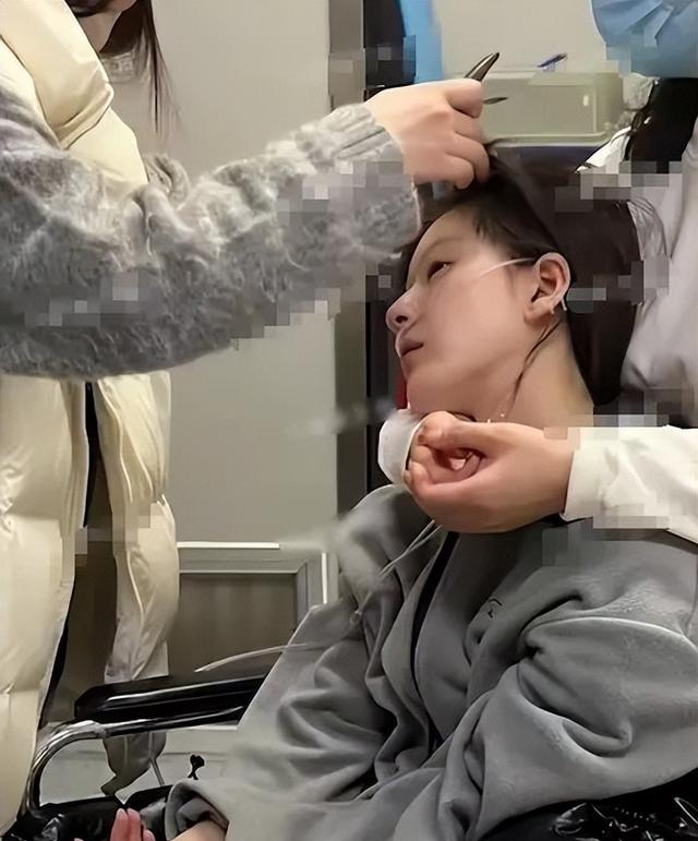 年关将近而娱乐圈再掀风波！汪苏泷被爆夜会3女，赵露思紧急入院