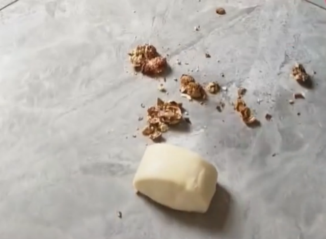 笑不活了!南方人包饺子的速度北方人看傻了,网友的评论笑死我了