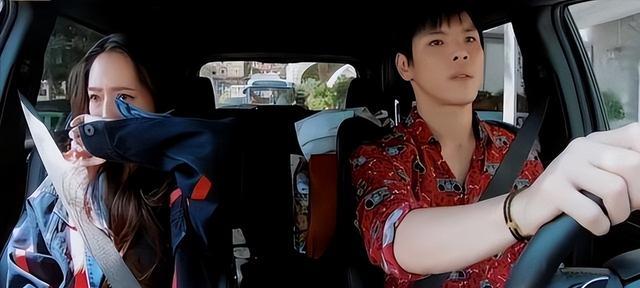 向佐掌掴李小龙模仿者,对方报警:向华强儿子无法无天?本人回应