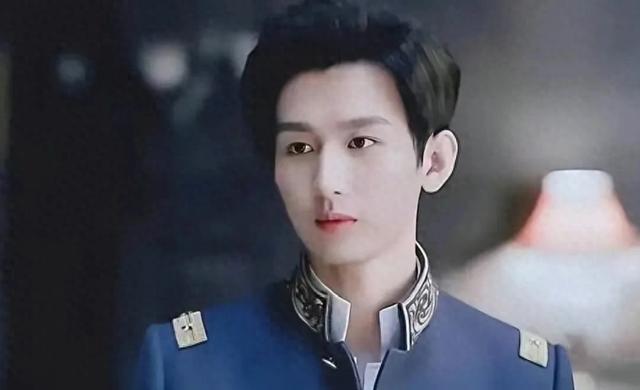 \uD83D\uDCA5成毅谍战首秀《深潜》：智破迷局，燃爆荧屏屏！