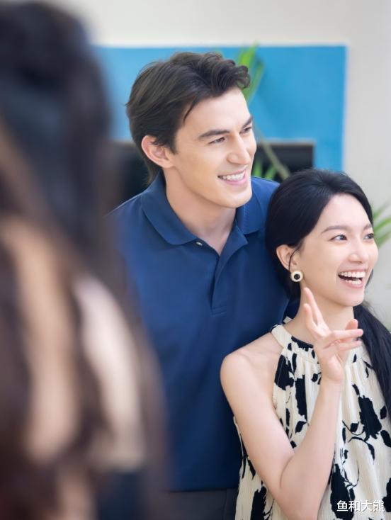 心动4对CP看张远演唱会,青雅孤身不见彭高,再被质疑合约情侣