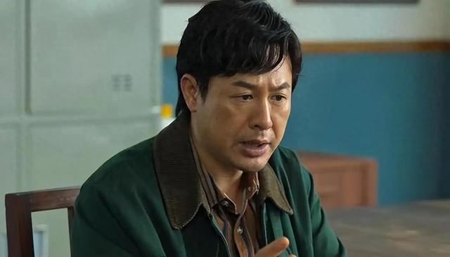 反转!业内曝演员张颂文人品差、伪慈善,多位导演连夜为其发声