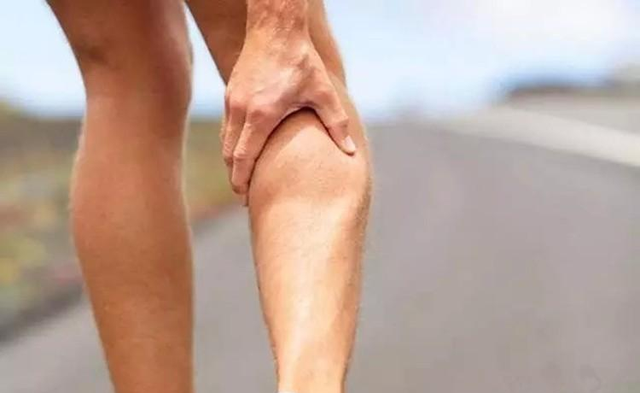 50岁以后，如何延缓衰老？做好10件简单事，“老”得慢一些