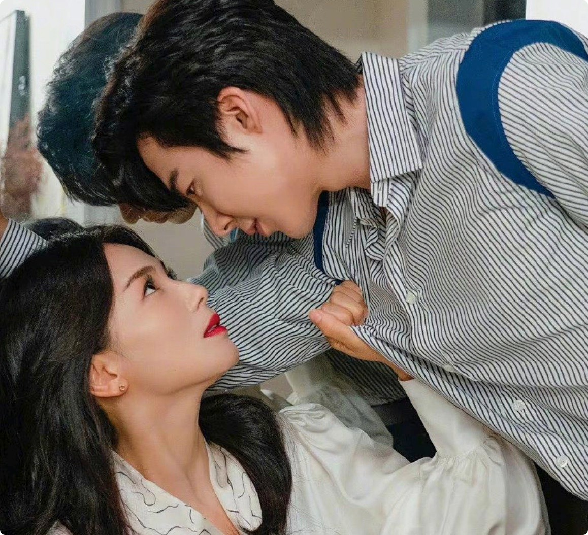 导演越拍越大胆,7对“姐弟恋”年龄越拉越大,有的好磕有的辣眼