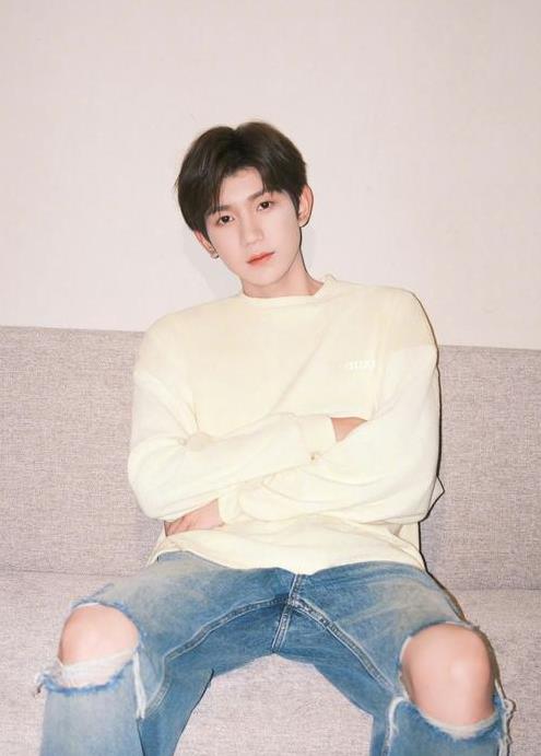 明明自己没实力,还敢冒充“资深导师”,这些顶流们能把人笑死