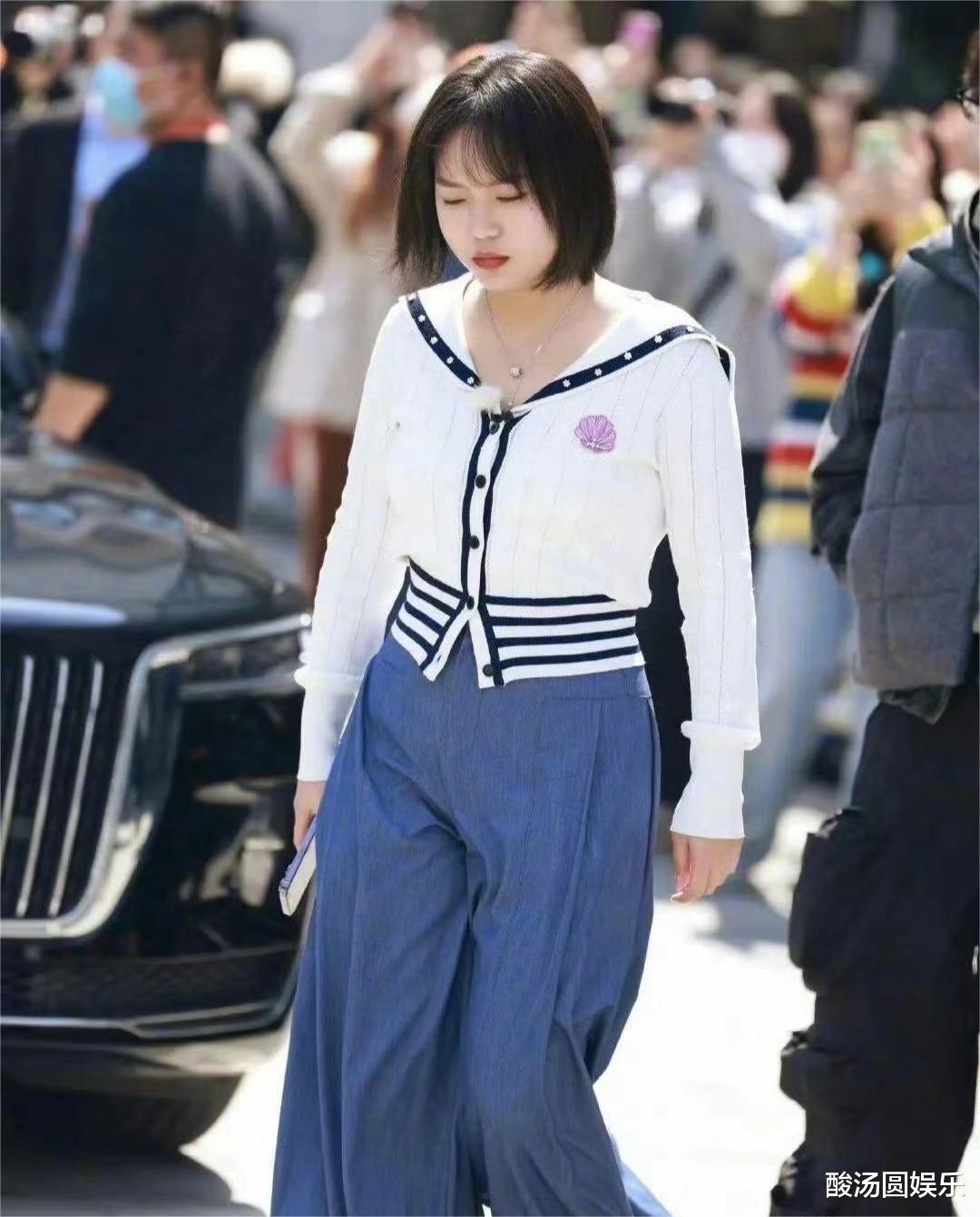 李雪琴瘦身后惊艳亮相,她究竟经历了什么?