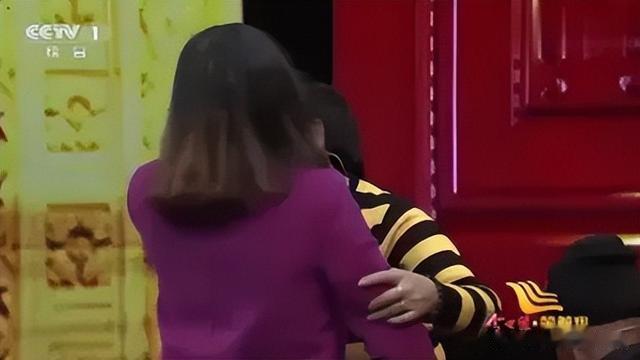 一半人哭，一半人骂！央视《等着我》翻车后改版，倪萍不再主持！