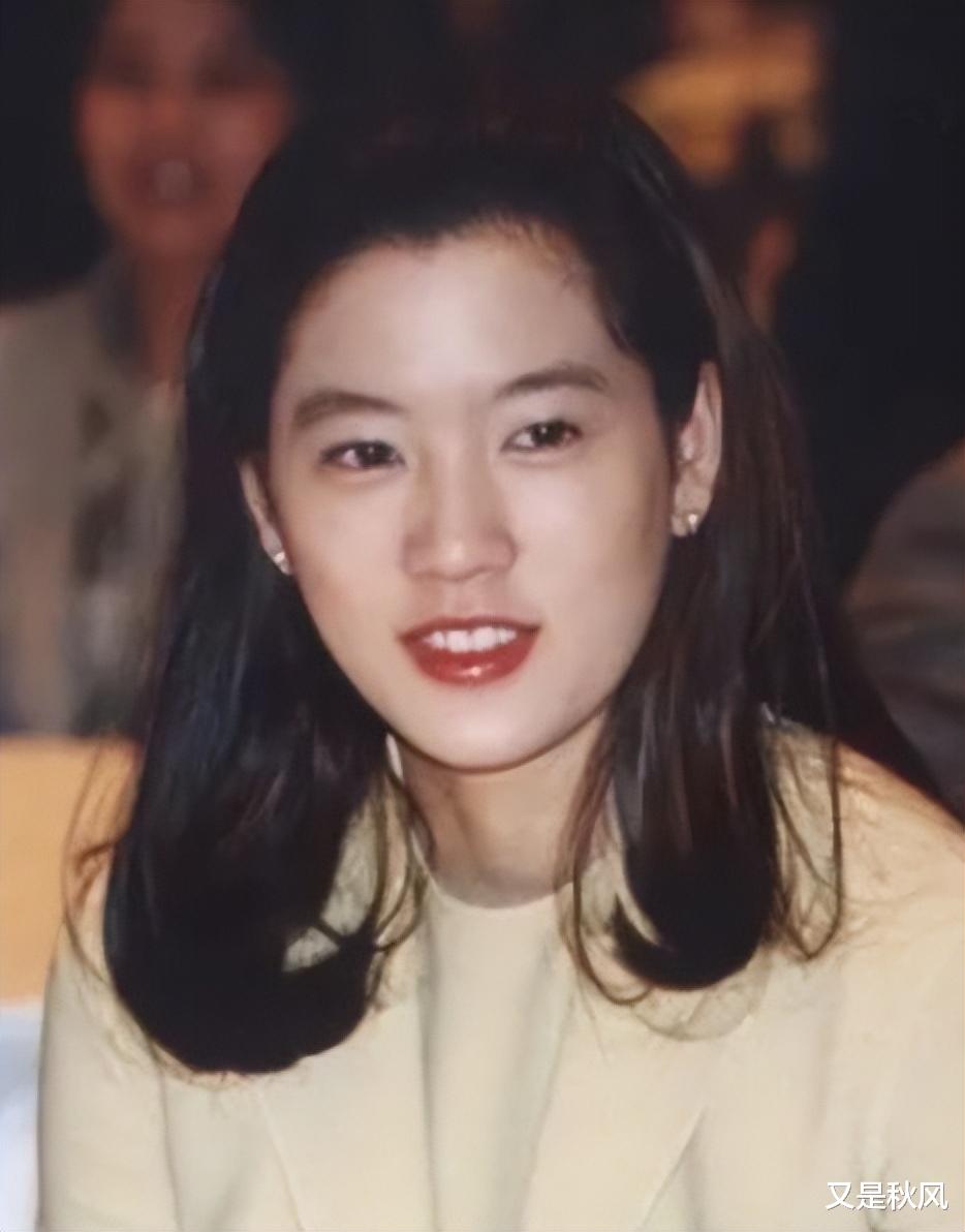 三星公主李富真：54岁与儿子同匡美的冒泡，当年下嫁保镖太高明