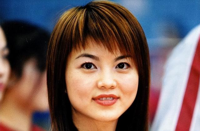 越低调越出乎意料，细看李湘的资产，才明白这才是她敢离婚的底气