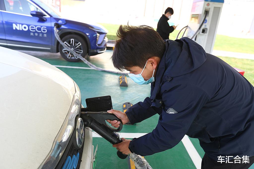 未来3年，买电车还是买油车？内行人：看透这3点很好选