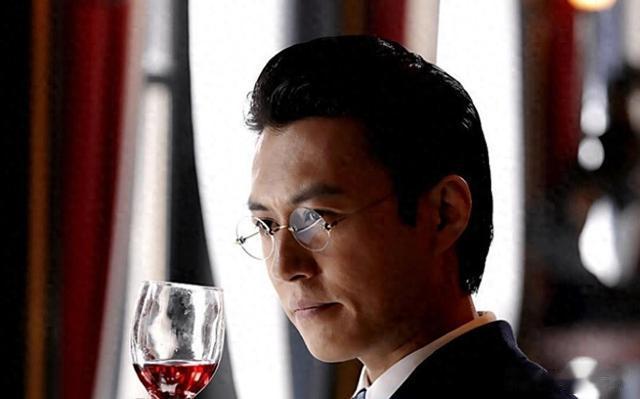 央视今晚开播!三大看点令人着迷,又有让我熬夜狂追的谍战剧了