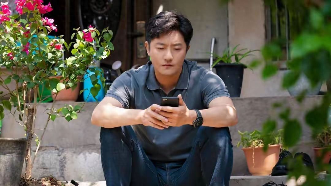 《驻站》直到王冬雨失踪,常胜才发现,张彦斌遇害是遭人出卖