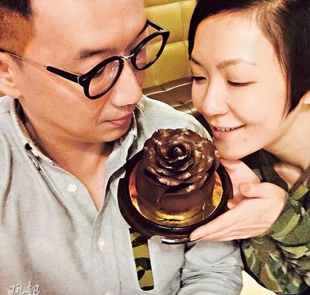 造孽!乱港艺人杜汶泽妻子田蕊妮患癌,夫妻躲在台北做自费手术