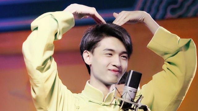 曝德云社秦霄贤恋爱期间多次出轨，炸裂细节曝光，还试图糊弄粉丝