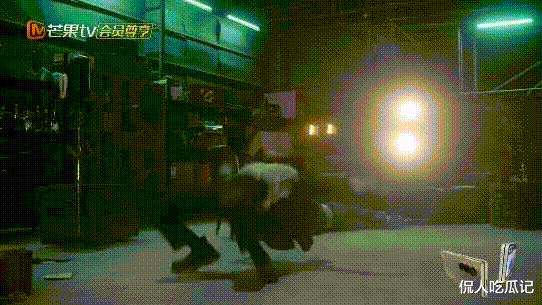 《披荆斩棘4》二公上:王铮亮不行,尤长靖和雅开挂,阿如那石凯真不该输