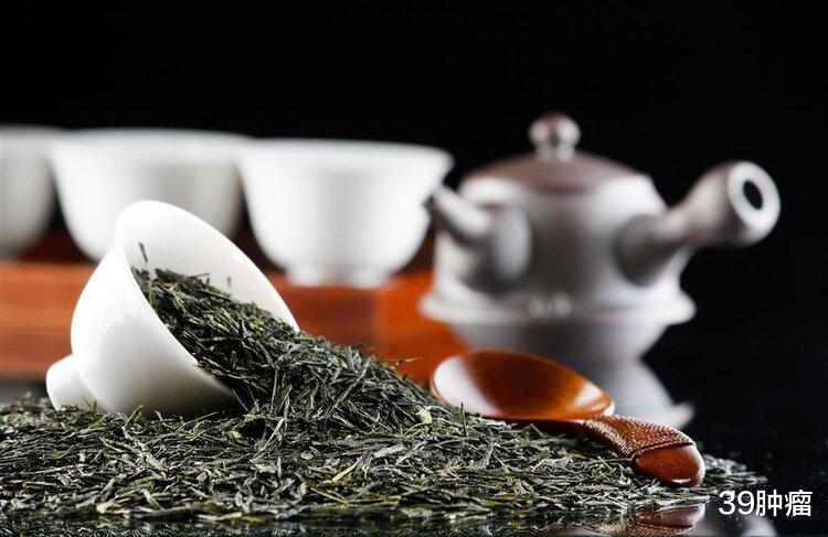 北大研究：每天喝茶超4克，胃癌风险增加46%？喝茶到底是好是坏？