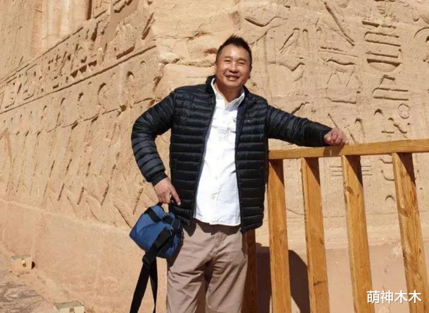 72岁男星上亿财产无人继承,自曝不婚不育,花钱大手大脚不留遗产