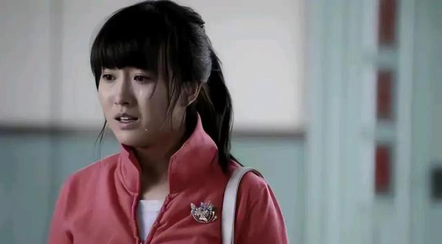 万万没想到，30岁嫁10亿富豪的潘阳，婚后十年带儿子住娘家