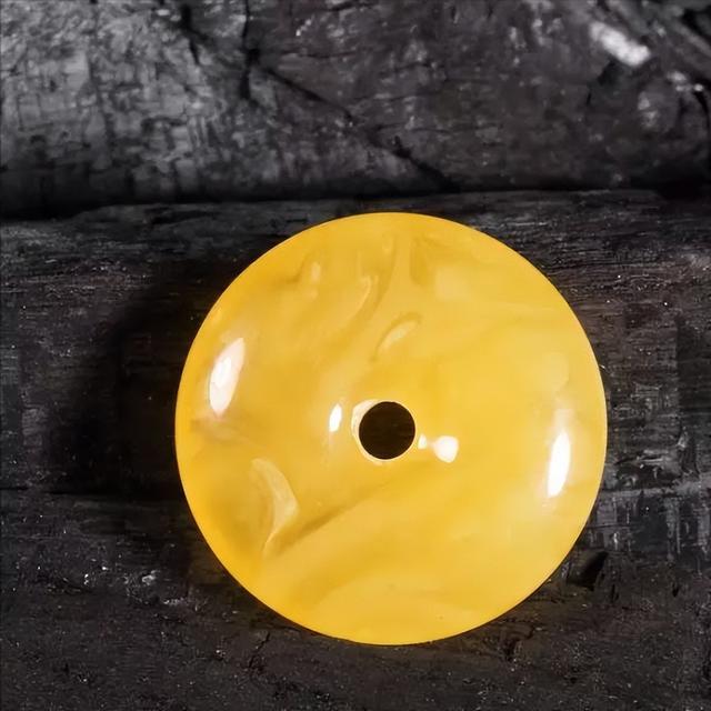 琥珀与蜜蜡的十万个为什么