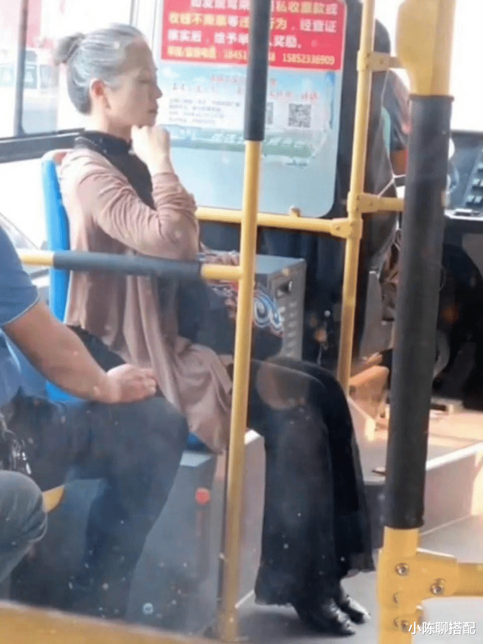 同样的50+,为啥有人变大妈,有人越老越优雅?看这3组对比就懂了