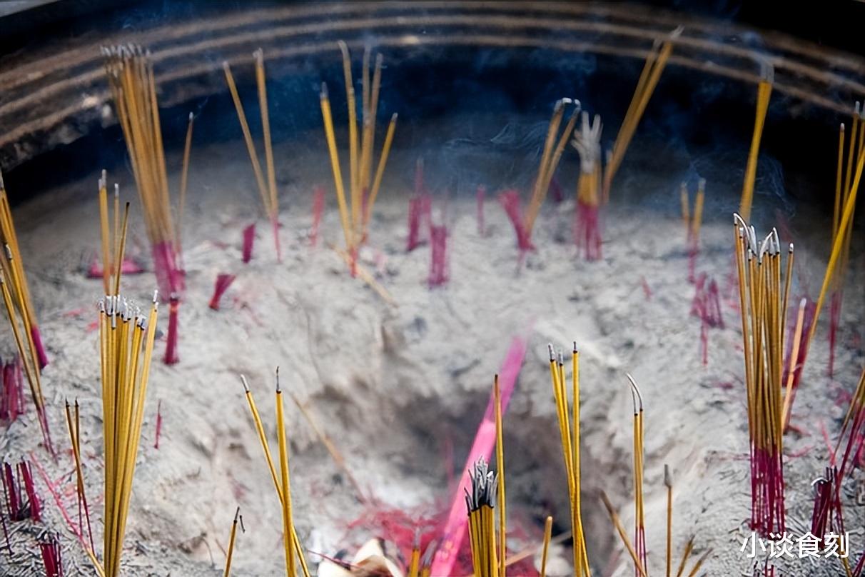 明日四月十七，记住：1要做，2不碰，吃3样，遵循传统，迎接吉祥