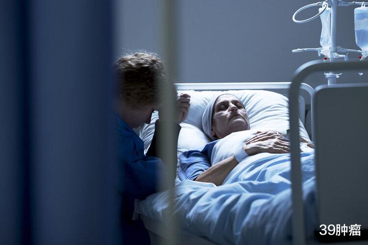 42岁单亲妈妈确诊肺癌晚期：我不抽烟不喝酒，为什么我会得肺癌？