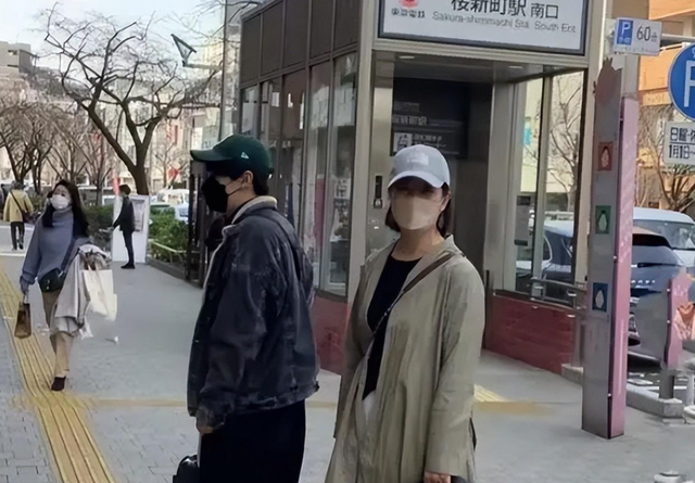 看到陈冠希的难民模样,才明白明星都爱定居日本!梁朝伟说对了