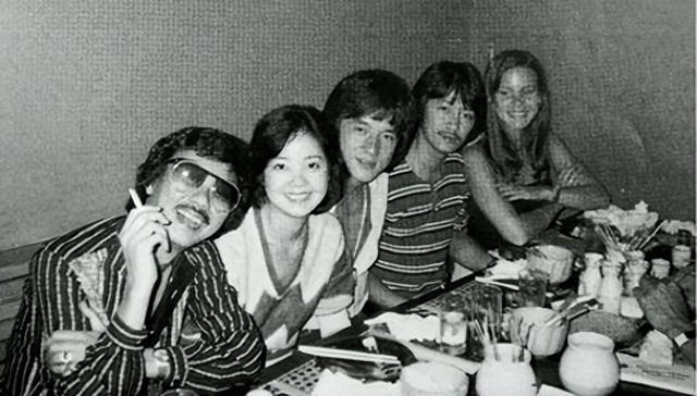 被成龙“爱过”的4位女星，个个气质迷人，来看看你认识几个？