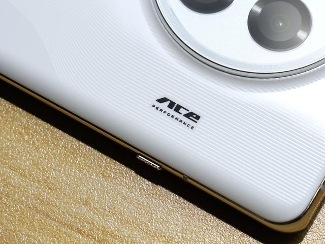 性能與美學兼得！這臺手機值得入手