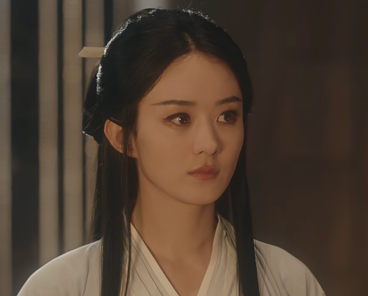 同样是赵丽颖演的吻戏,《与凤行》和《风吹半夏》差距咋那么大呢