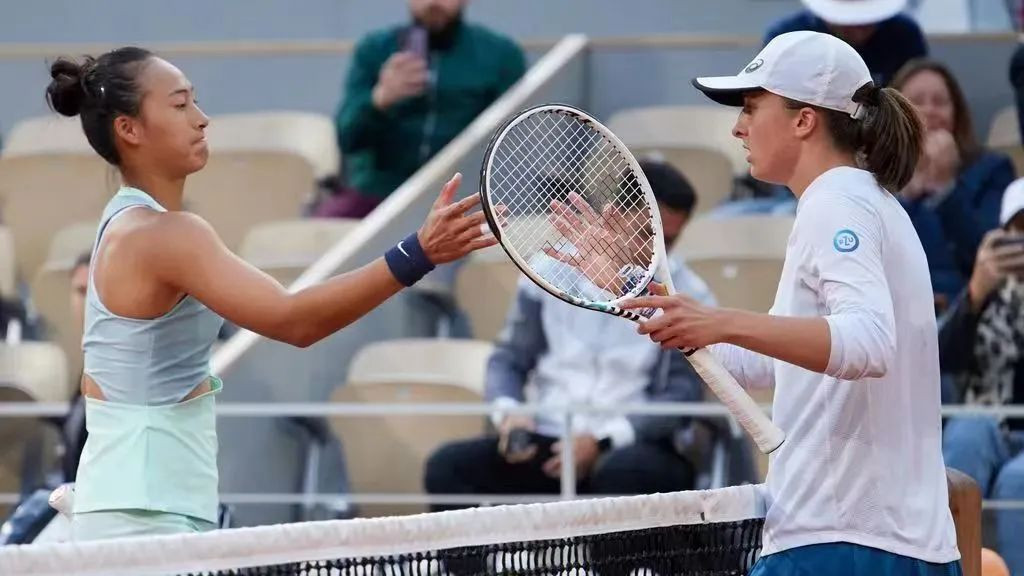 比赛输了就该吃避孕药？凭什么要对郑钦文这么大恶意