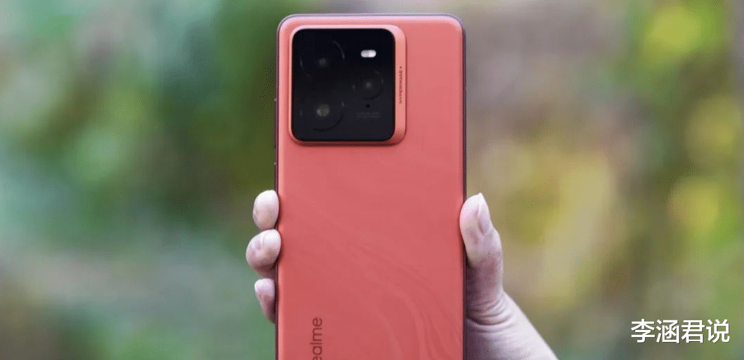 中端手机诞生新“黑马”!三星联合OLED屏+302万跑分+6500mAh