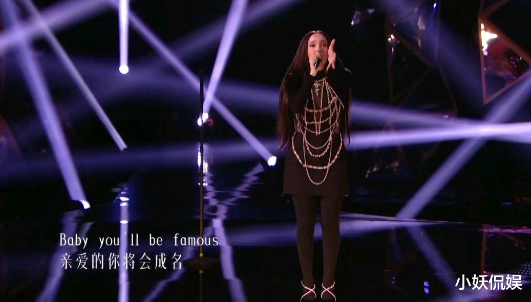 《歌手2024》第四期播出，黄宣改编太吵，那英再次紧张失误