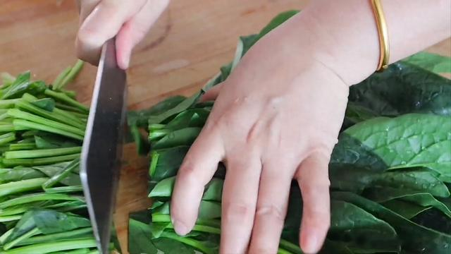 肝喜欢的不是蒲公英，而是这3种菜，建议中老年人常吃，涨知识了