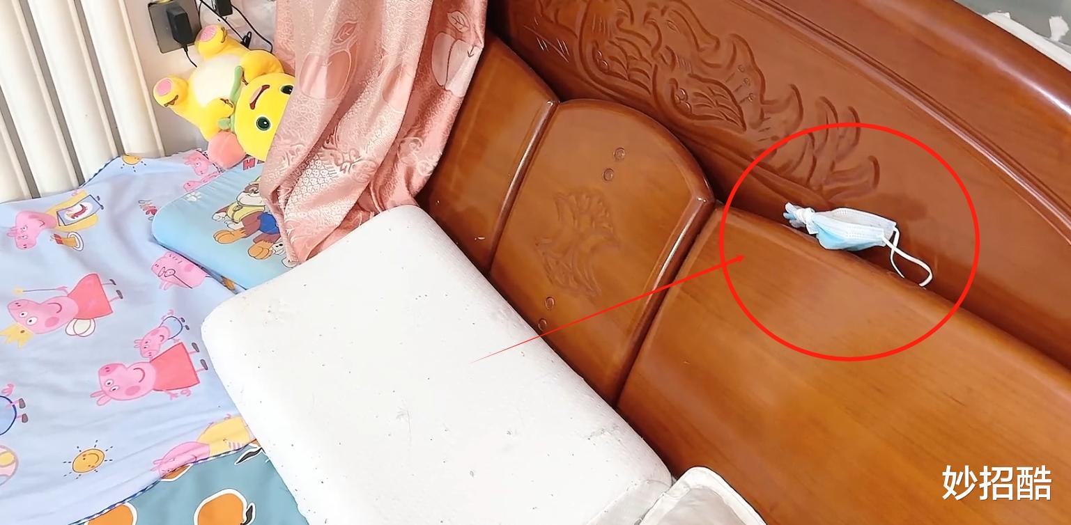把风油精滴在大蒜上，作用太厉害了，解决家家户户的大烦恼